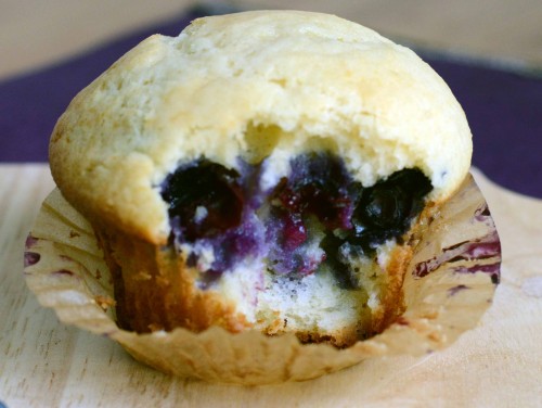 8-Ingredient-Easy-Bluebery-Muffin-Recipe