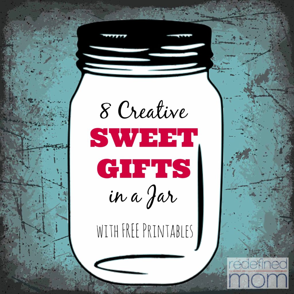 Not a baker? Want to look like one? Check out these 8 Sweet Food Gifts in Mason Jar! A SWEET gift to give to family and friends and no baking required!!