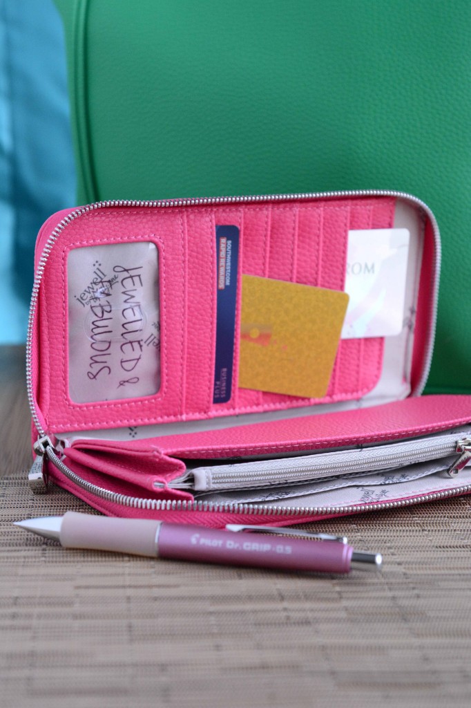 Thirty-One-Wallet