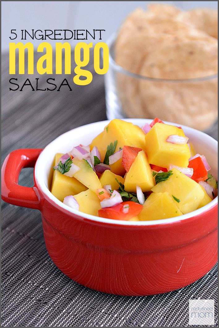 This Quick Easy 5 Ingredient Mango Salsa Recipe is TOO. DIE. FOR. Loaded with super fruits, under 150 calories per cup and full on taste...it's the perfect compliment to chicken, fish, or a handful of tortilla chips. Plus, if cutting a mango scares you.. this post will teach you how.